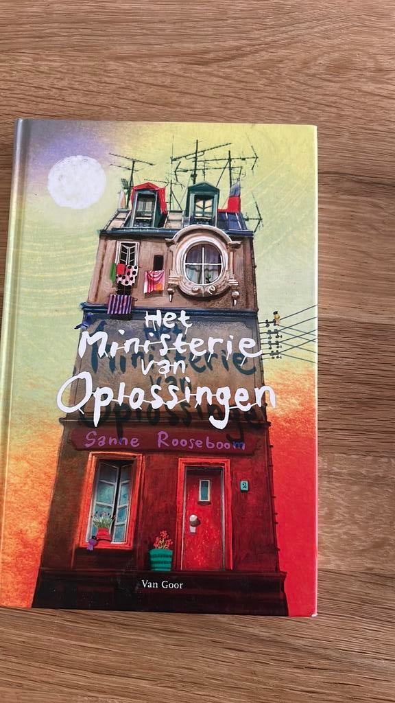 Ministerie van oplossingen, Boeken, Ophalen of Verzenden, Zo goed als nieuw