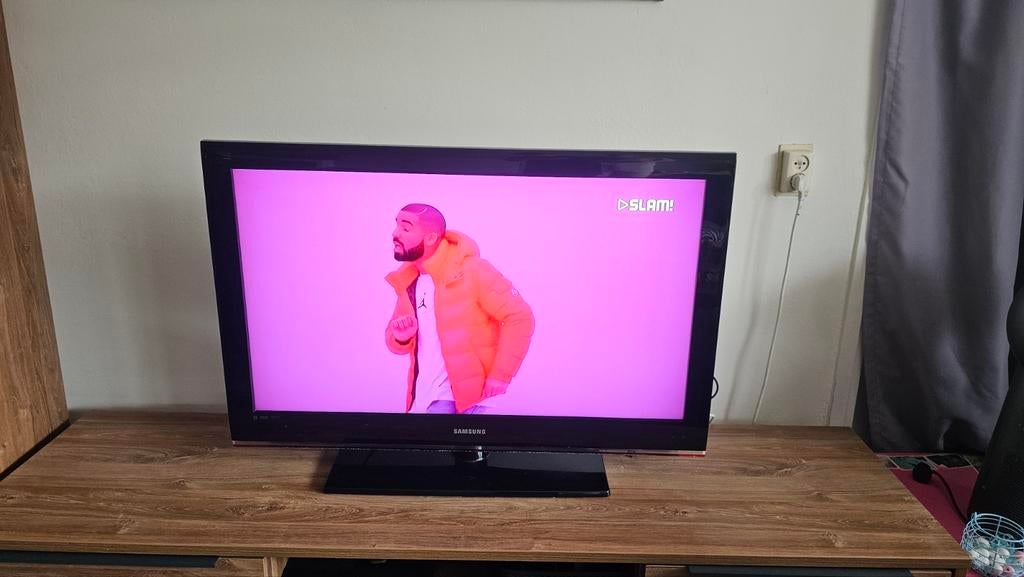 Samsung televisie bijna gratis, Ophalen, 100 cm of meer, 50 Hz, Samsung