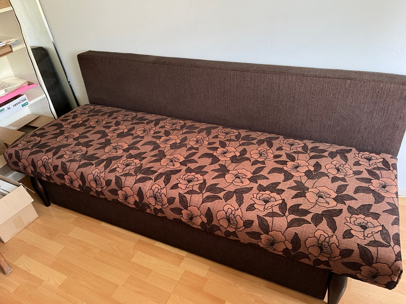 Klassieke soliede bedbank, opnieuw gevuld en gestoffeerd, Ophalen, Bruin, Tweepersoons, 140 cm
