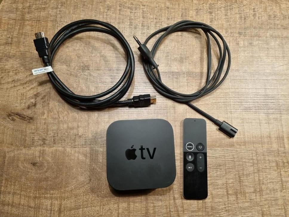 Apple TV (A1625) 32GB - Inclusief afstandsbediening, Audio, Tv en Foto, Mediaspelers, Ophalen of Verzenden, Gebruikt, HDMI, Minder dan 500 GB