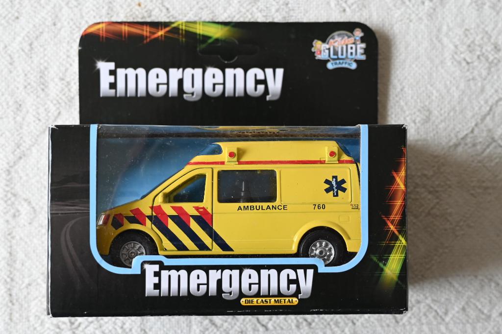 Speelgoed ambulance, Ophalen of Verzenden, Zo goed als nieuw