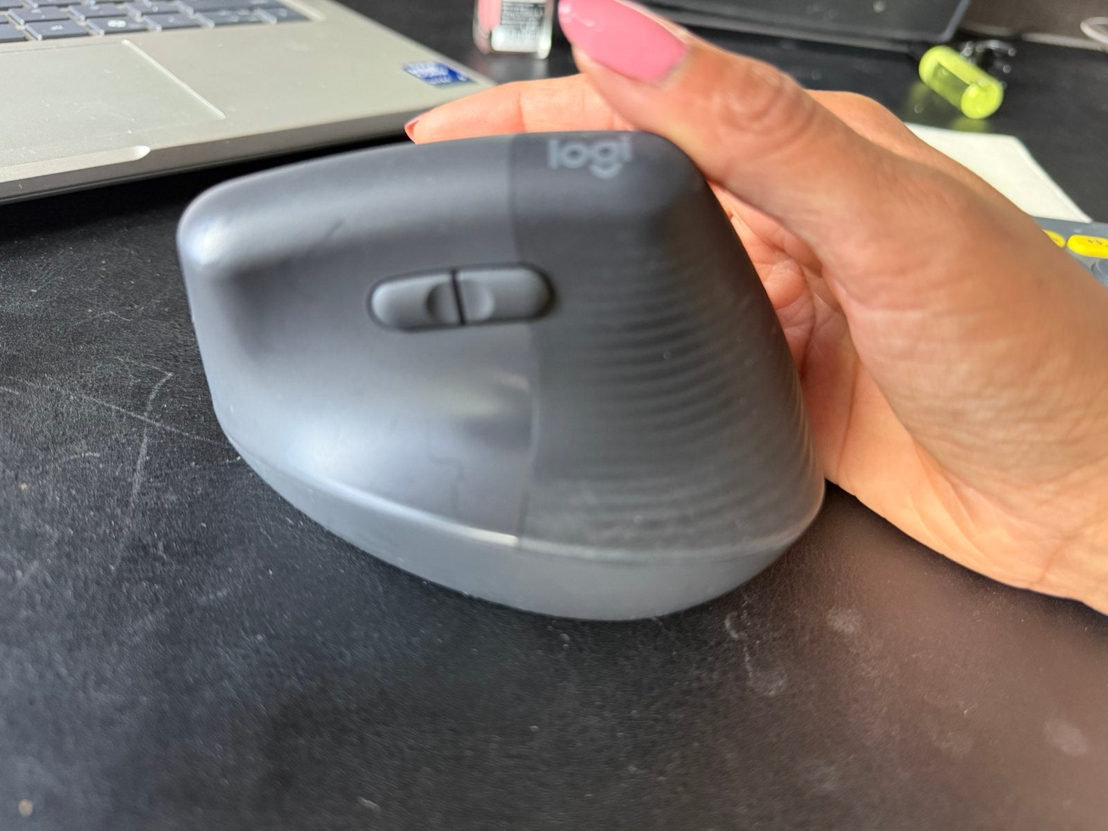 Logitech Elevator Vertical Ergonomische Muis - Draadloos, Computers en Software, Muizen, Ophalen of Verzenden, Nieuw