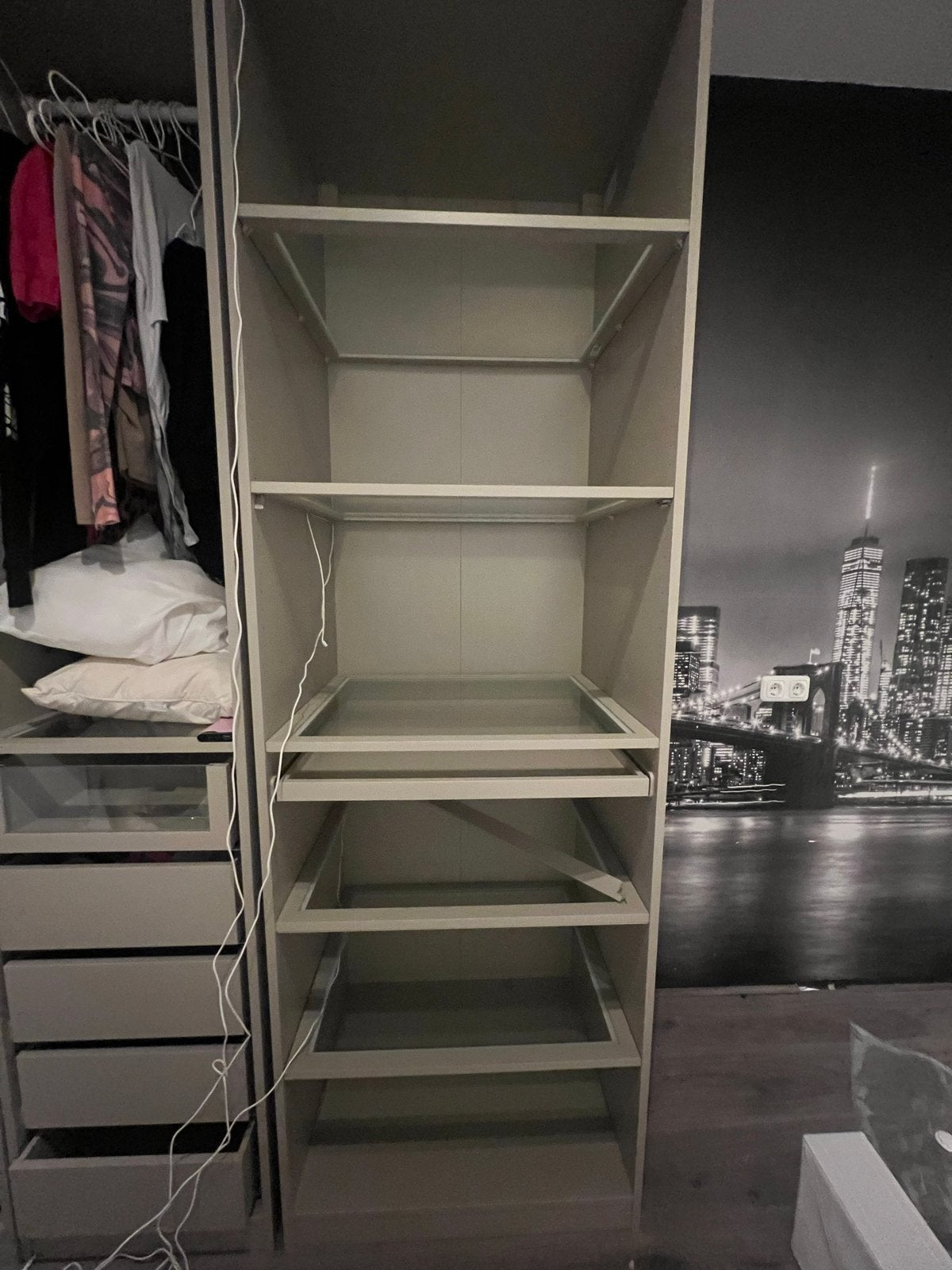 Beige IKEA Pax kast met glazen planken (75x236), Met plank(en), Gebruikt, 200 cm of meer, Glas