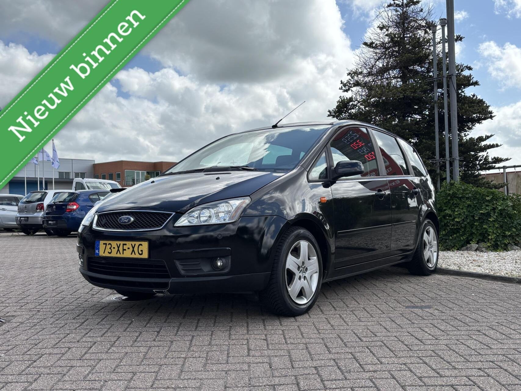 Ford Focus C-Max 1.8-16V Futura, Airco, Cruise, APK, Koopje!, Voorwielaandrijving, Gebruikt, Zwart, 4 cilinders