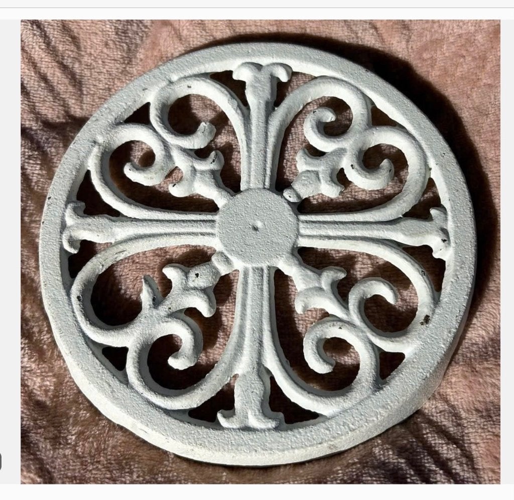 Vintage Gietijzeren witte onderzetter 15 cm, Ophalen of Verzenden