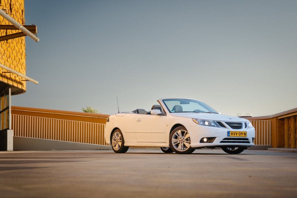 Saab 9-3 Cabriolet 1.8t Vector, Zwart, 4 cilinders, Wit, Leder