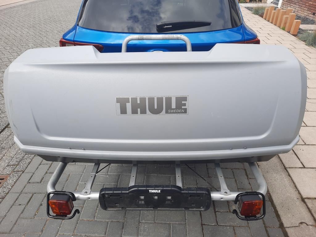 Te huur Thule trekhaakkoffer (BackUp 900) op Easybase, Ophalen, Nieuw