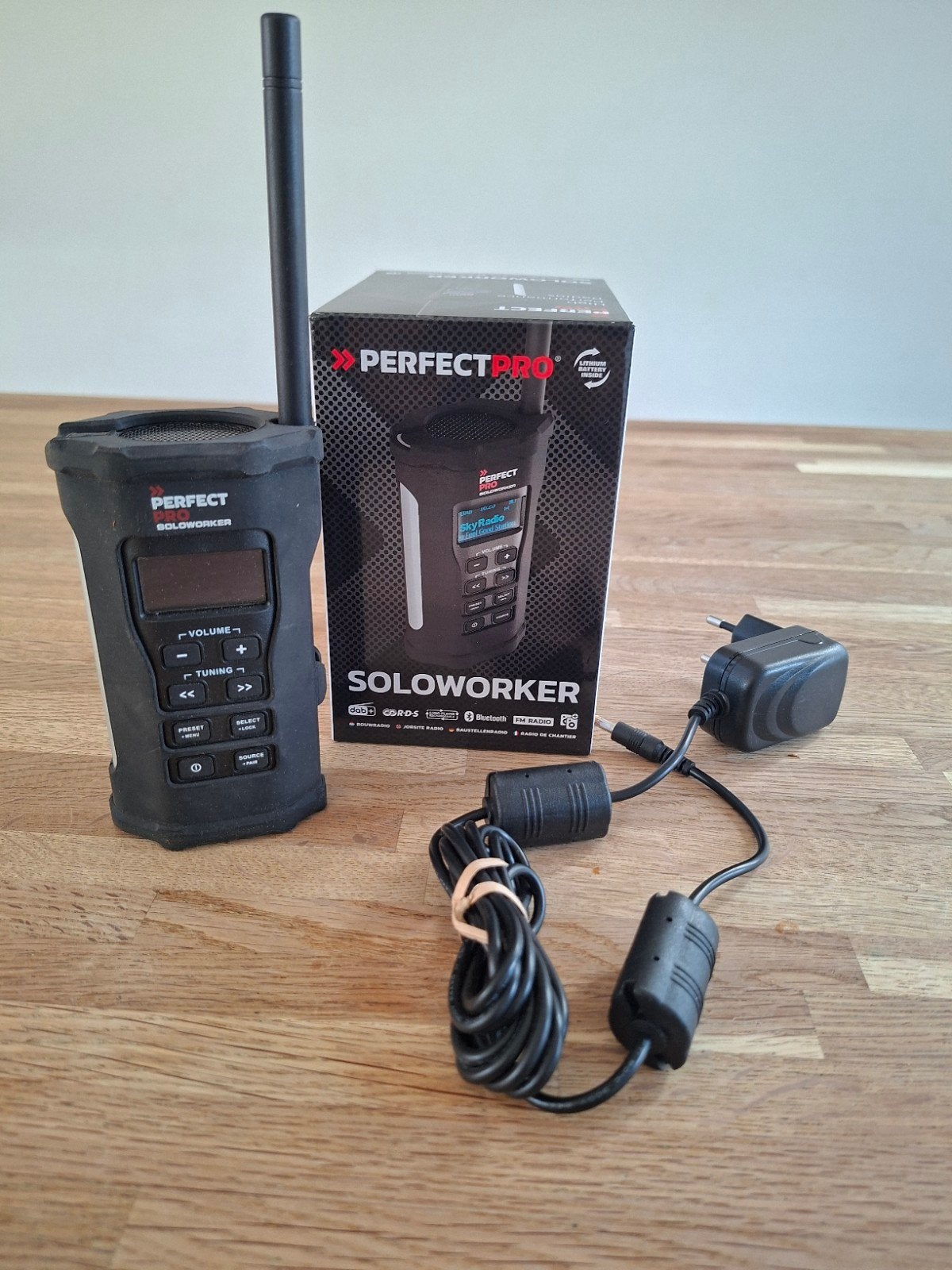 te koop perfectpro Soloworker bouwradio, Ophalen of Verzenden, Zo goed als nieuw, Bouwradio