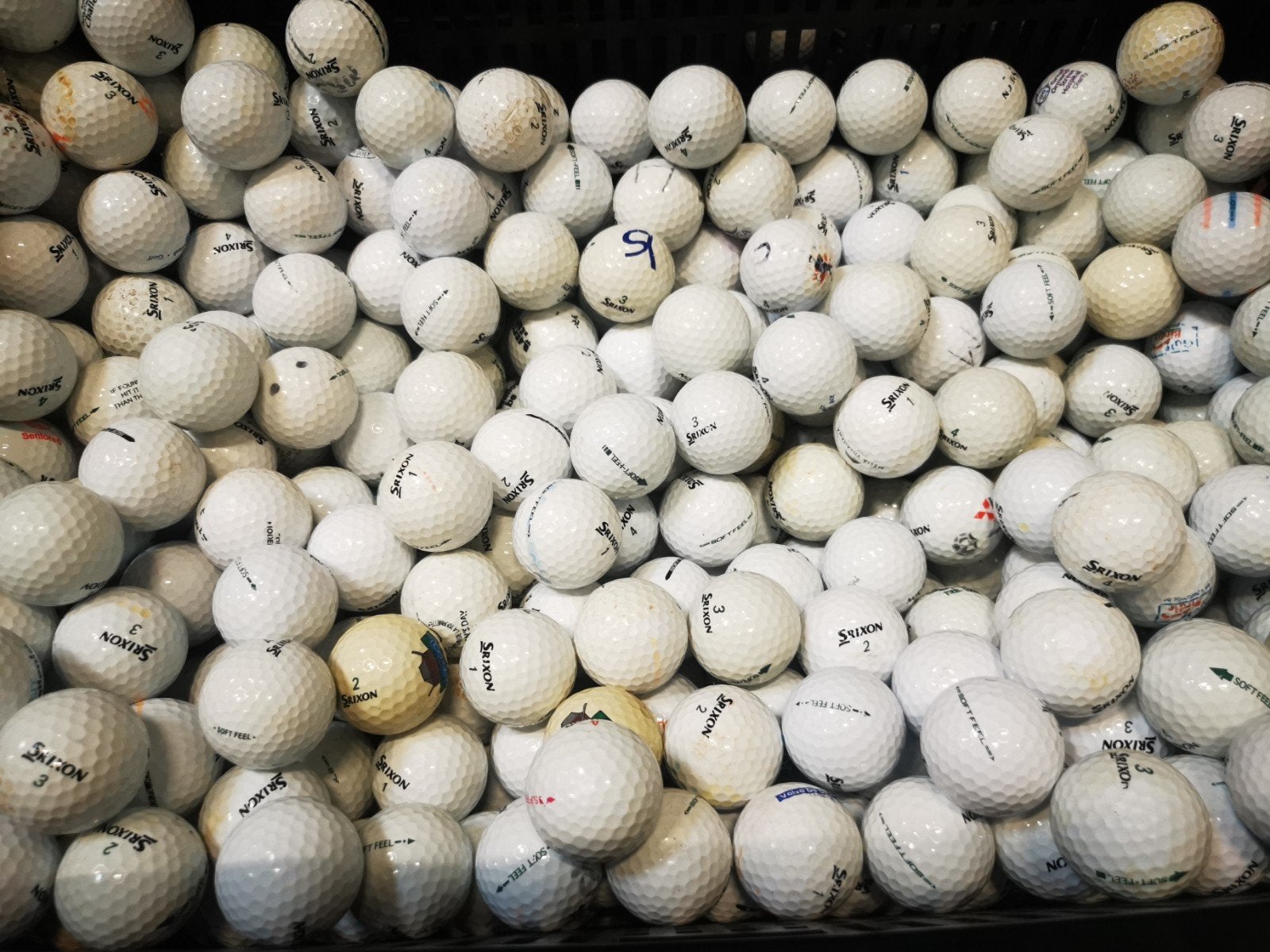 srixon soft feel golfballen 100 stuks, Ophalen of Verzenden