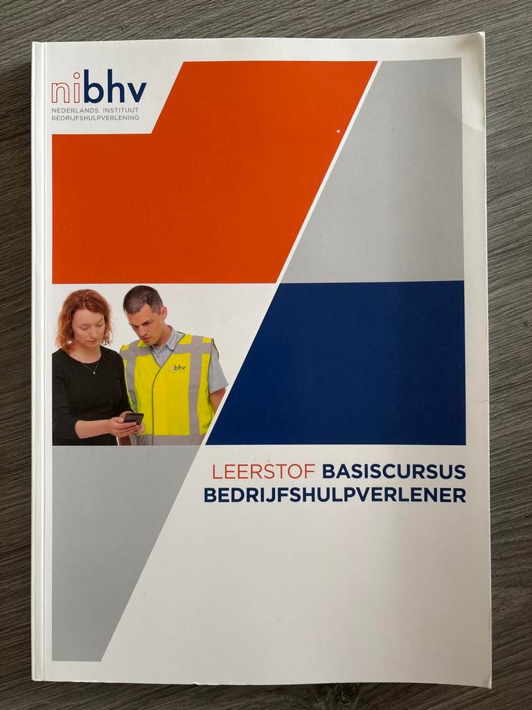 Leerboek Basiscus BHV - NIBHV, Boeken, Studieboeken en Cursussen, Zo goed als nieuw, MBO, Ophalen