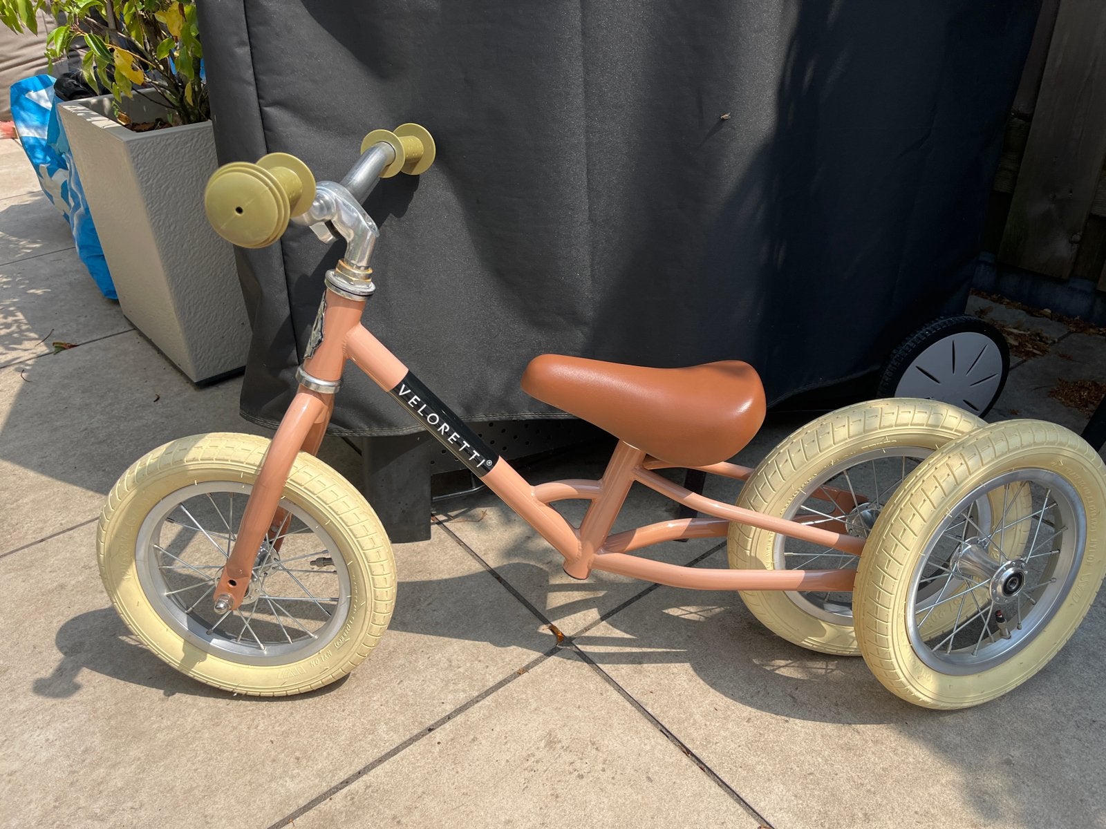 Veloretti Loopfiets en Drie-wieler - Zo goed als nieuw, Ophalen, Zo goed als nieuw