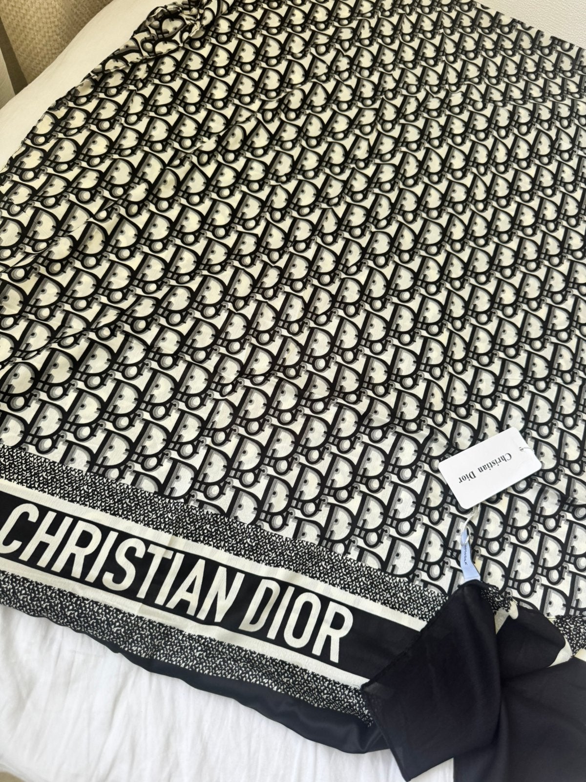 Christian dior sjaal, Verzenden, Zo goed als nieuw, Overige maten, Sjaal