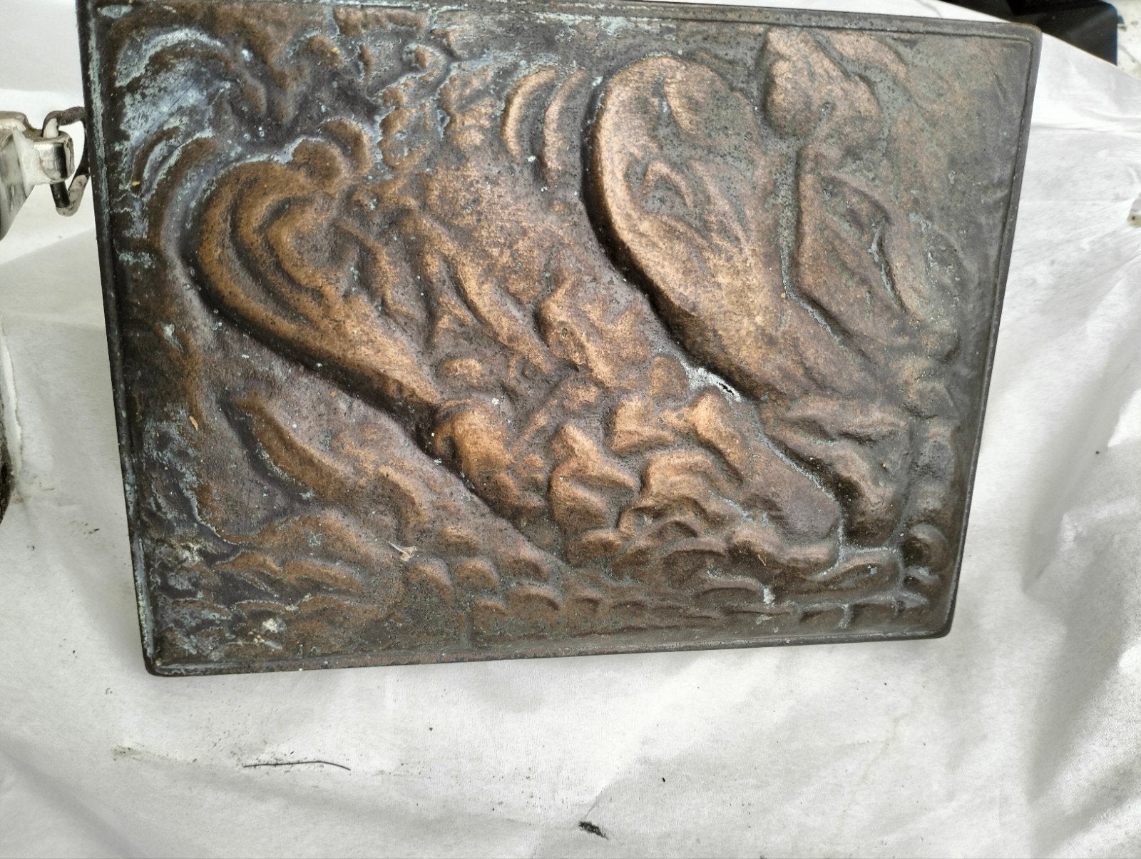 Antiek deurslot met sierlijke bronzen plaat, Ophalen of Verzenden, Gebruikt, Koper of Messing, Slot