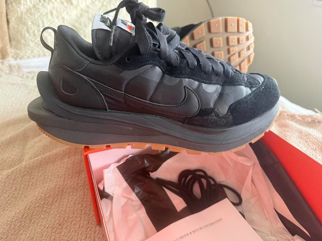 Nike Vapor Waffle Sacai black gum, Kleding | Heren, Schoenen, Zwart, Nieuw, Ophalen of Verzenden, Sneakers of Gympen