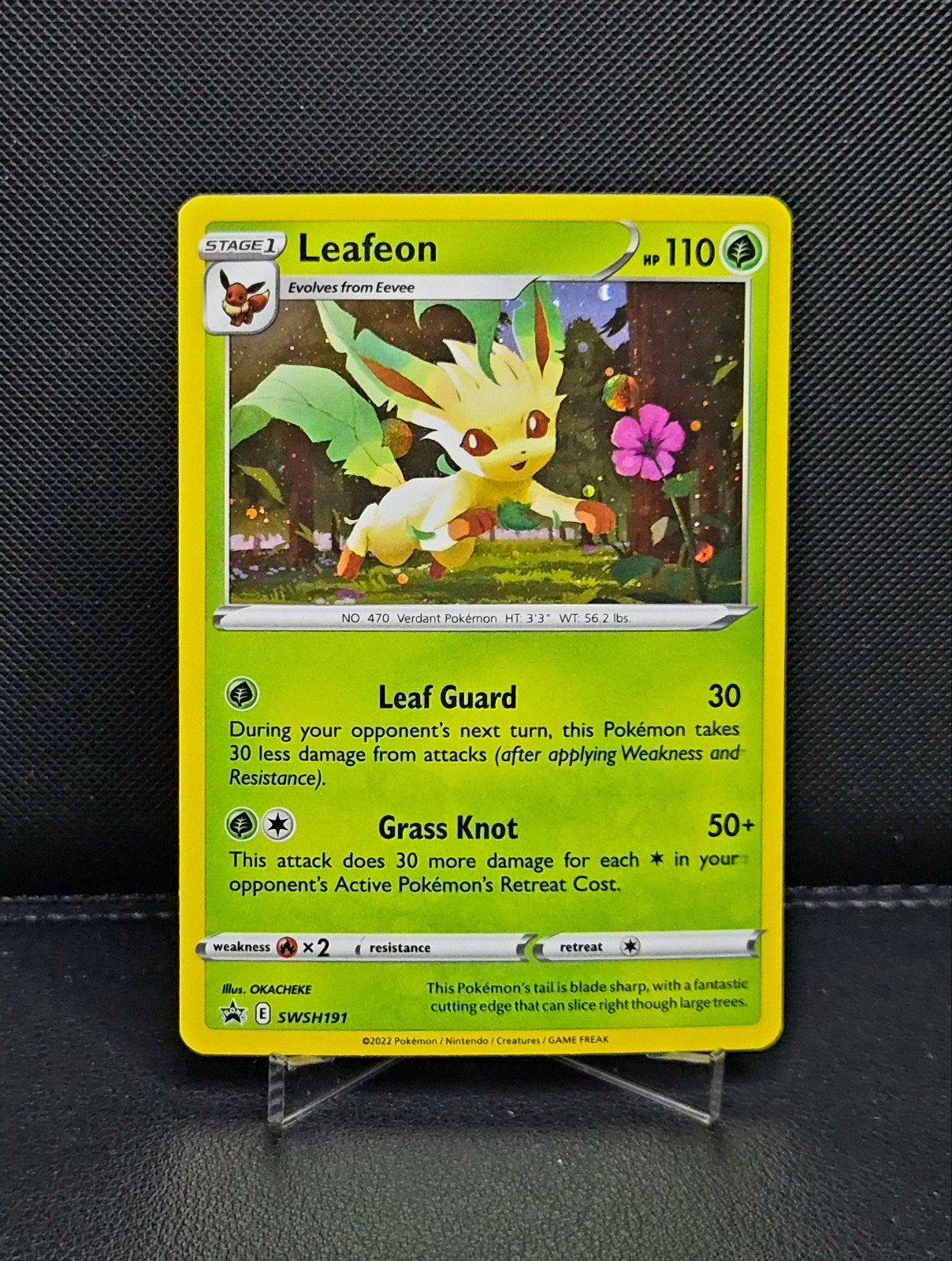 Leafeon Cosmos holo SWSH191 Promo kaart 2022 NM, Ophalen of Verzenden, Zo goed als nieuw