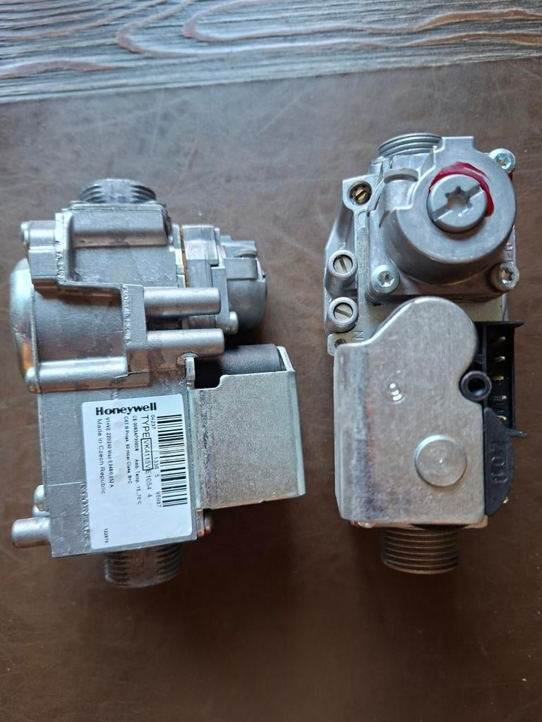 Cv ketel onderdelen en componenten, Doe-het-zelf en Verbouw, Verwarming en Radiatoren, Gebruikt, Cv-ketel of Combi-ketel, Ophalen