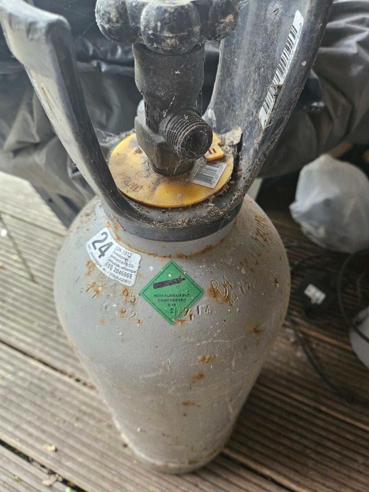 CO2 gasfles - Leeg, Ophalen, Gebruikt