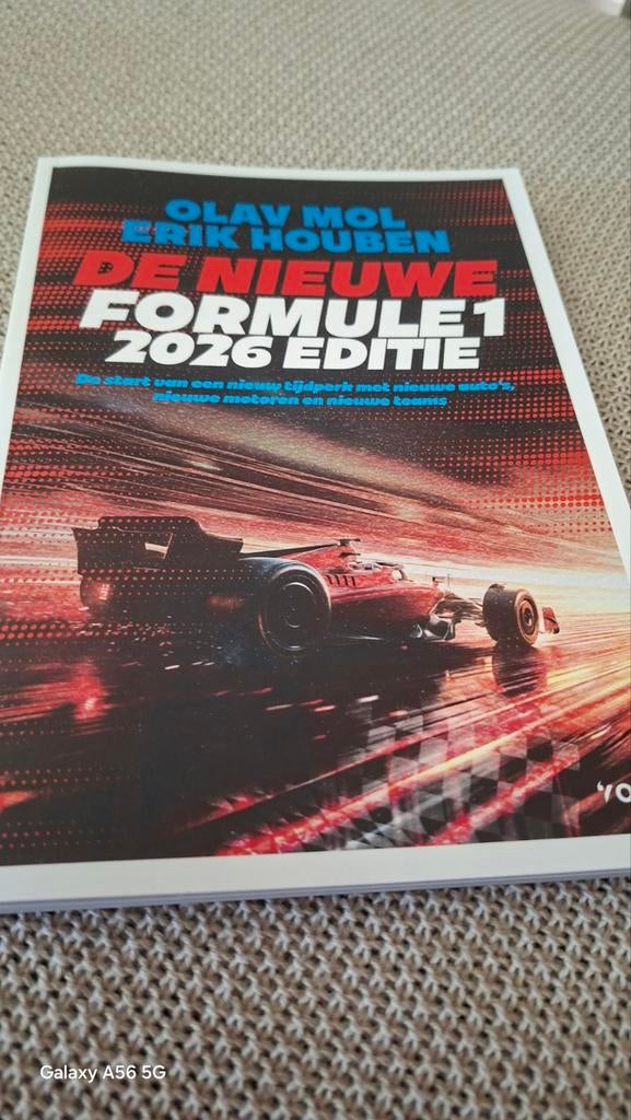 Olav Mol & Erik Houben - De Nieuwe Formule 1 2020 Editie, Ophalen of Verzenden, Zo goed als nieuw, Olav Mol, Erik Houben, Nederland