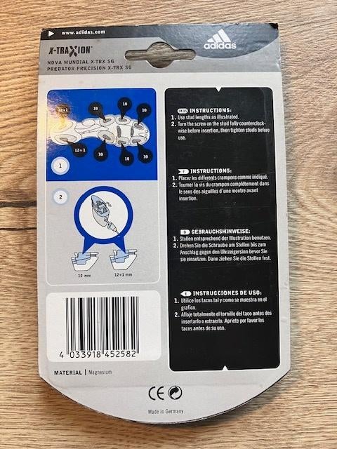 ADIDAS VOETBALNOPPEN, Maat L, Ophalen of Verzenden, Nieuw, Schoenen