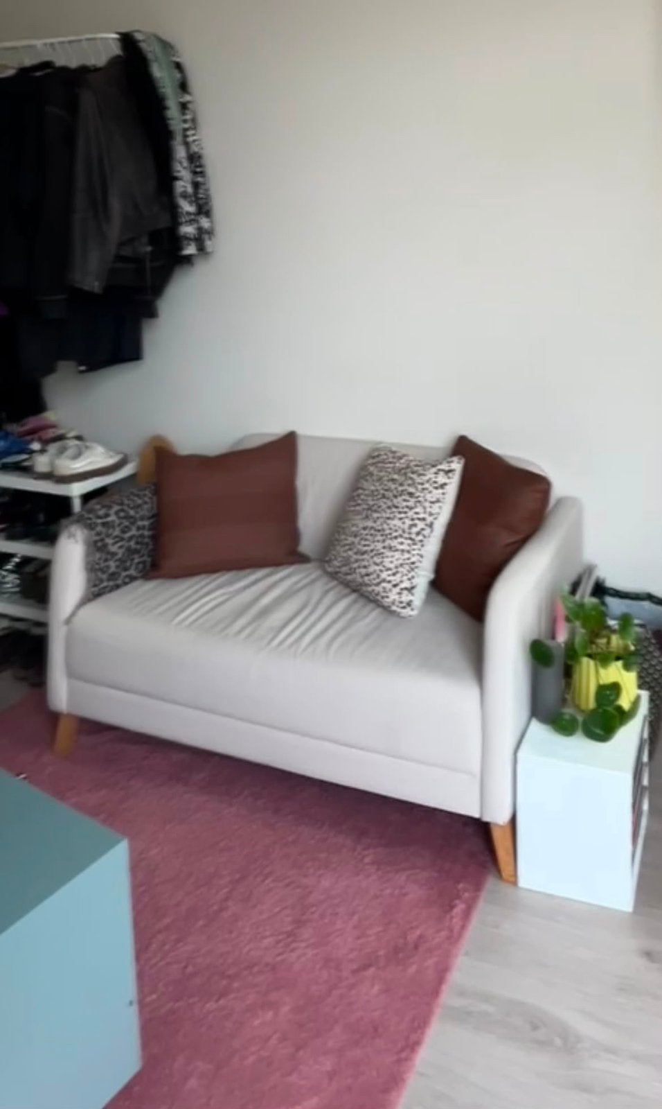 2 Zitsbank IKEA beige, Huis en Inrichting, Banken | Bankstellen, Ophalen, Tweepersoons, 75 tot 100 cm, Zo goed als nieuw