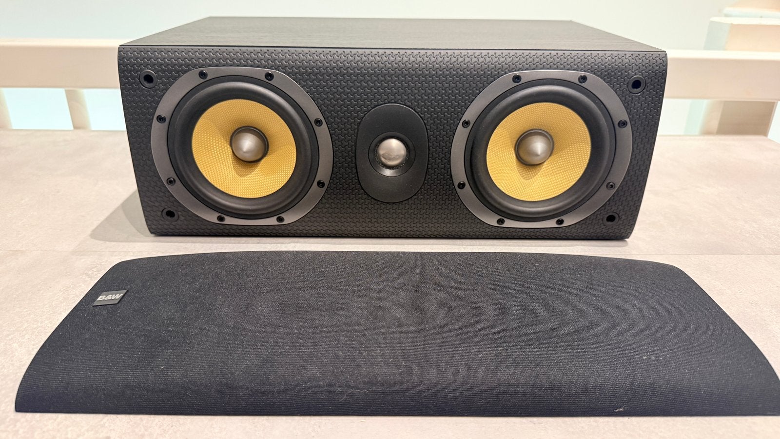 B&W LCR60 S3 Center Speaker - Lichte tweeter schade, Gebruikt, Ophalen of Verzenden, 60 tot 120 watt, Bowers & Wilkins (B&W)