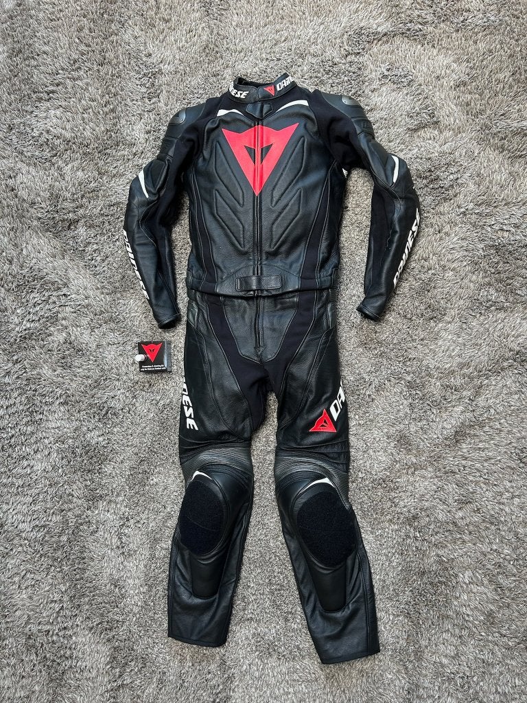 Dainese 2-delig Motorpak-Zwart/Rood-Maat 50- Nieuwstaat!, Dainese, Ophalen of Verzenden, Tweedehands, Heren