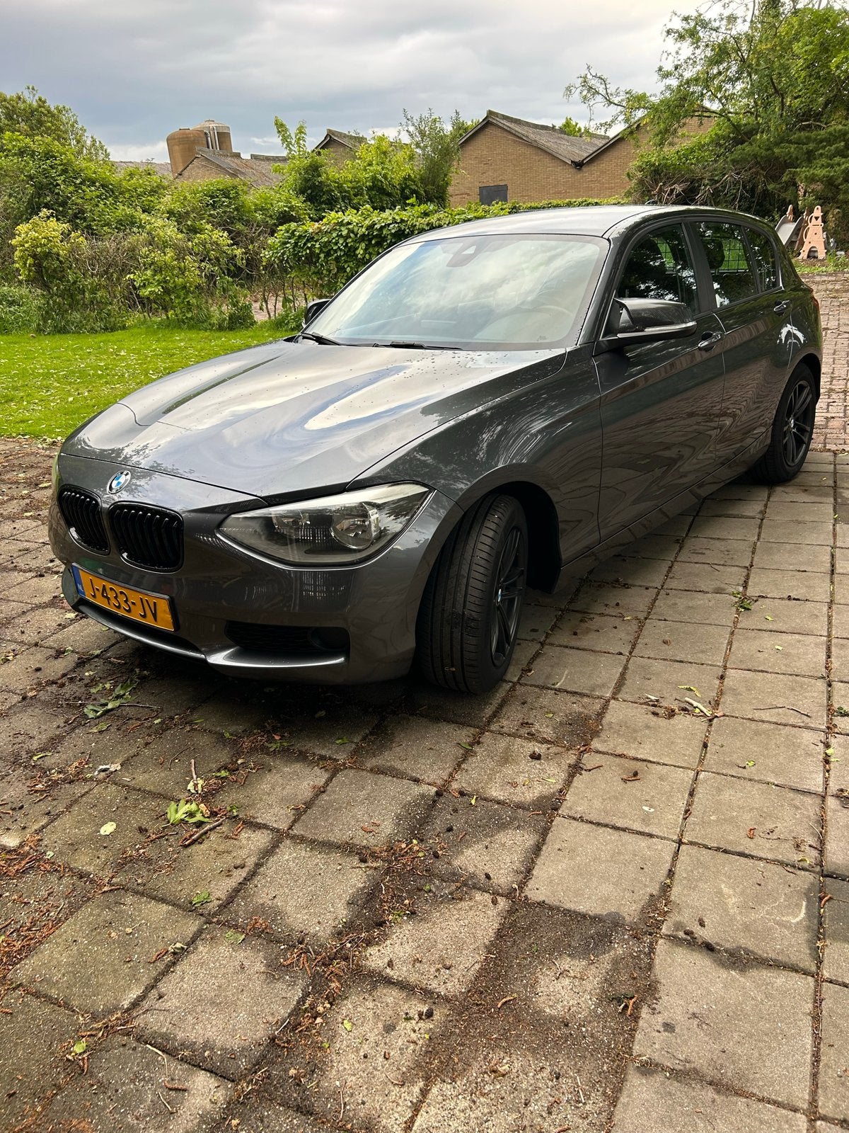 BMW 1-Serie 116I efficient dynamics 100KW 5DR 2012 Grijs, Auto's, BMW, Particulier, 1-Serie, Benzine, B, Hatchback, Handgeschakeld