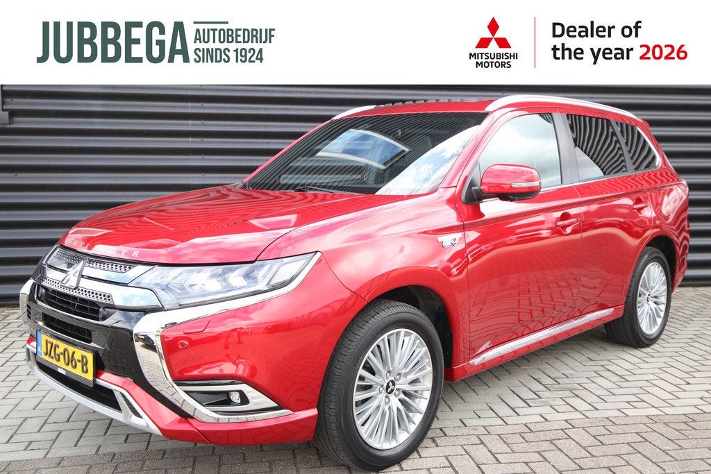 Mitsubishi Outlander 2.4 PHEV Instyle Opendak, Adaptive Cr, Automaat, 12 maanden, 135 pk, Zwart