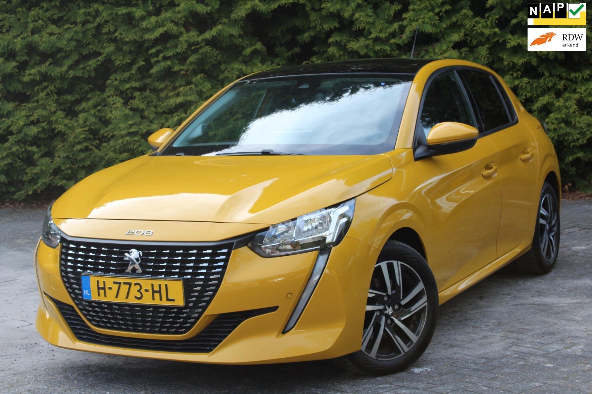 Peugeot 208 1.5 BlueHDi Blue Lease Allure 102PK | Navigatie, Auto's, Voorwielaandrijving, Dealer onderhouden, Gebruikt, Euro 6