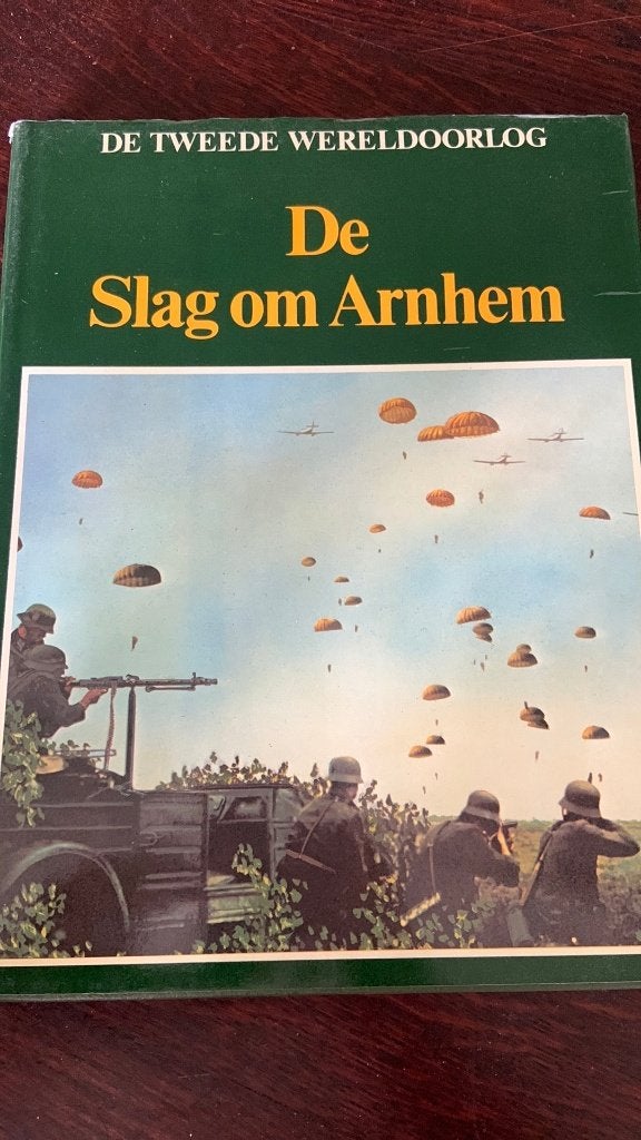 De tweede Wereldoorlog - De slag om Arnhem, Ophalen of Verzenden, Tweede Wereldoorlog, Zo goed als nieuw, Algemeen