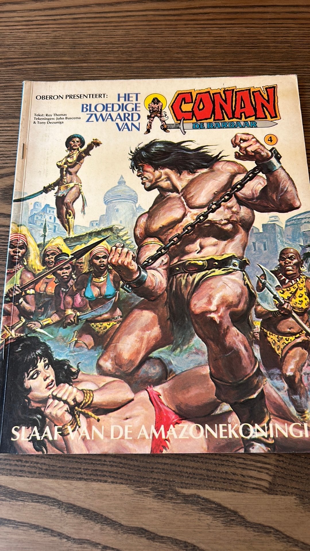 Het bloederige zwaard van conan de barbaar 4, Eén comic, Ophalen of Verzenden, Zo goed als nieuw, Europa