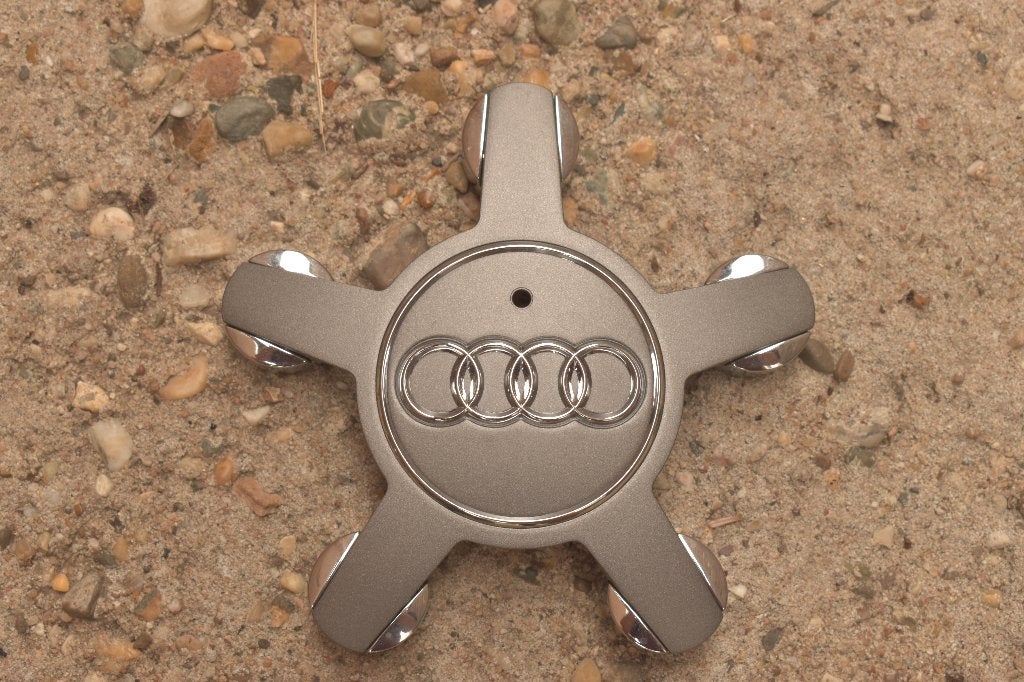 1 losse originele naaf wieldop Audi (Model 2), Auto diversen, Ophalen of Verzenden, Gebruikt