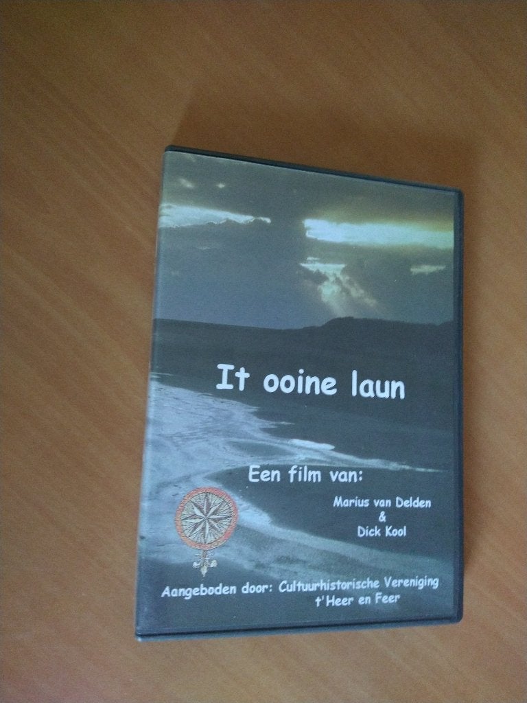 DVD It ooine laun (Schiermonnikoog), Alle leeftijden, Ophalen of Verzenden, Zo goed als nieuw, Natuur