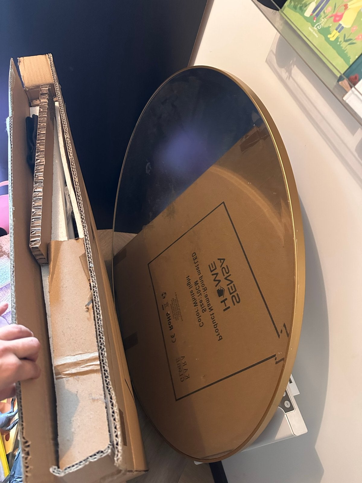 Grote ronde spiegel met gouden rand, Huis en Inrichting, Rond, Nieuw, Ophalen of Verzenden, 75 tot 100 cm