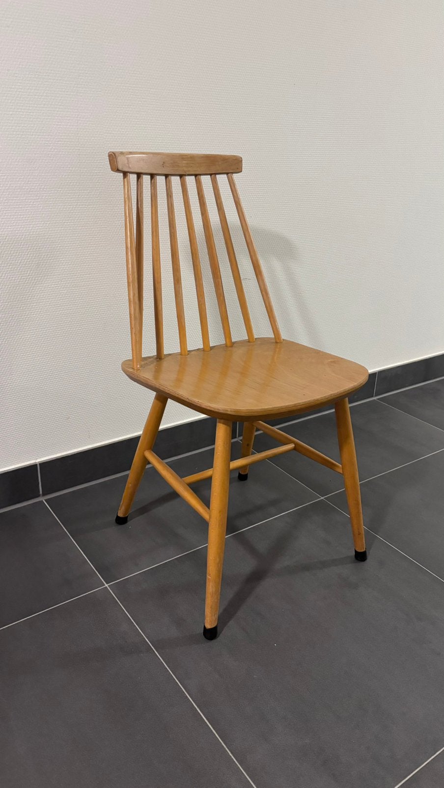 ZPM Radomsko vintage spijlenstoel hout design, Ophalen, Bruin, Zo goed als nieuw, Eén
