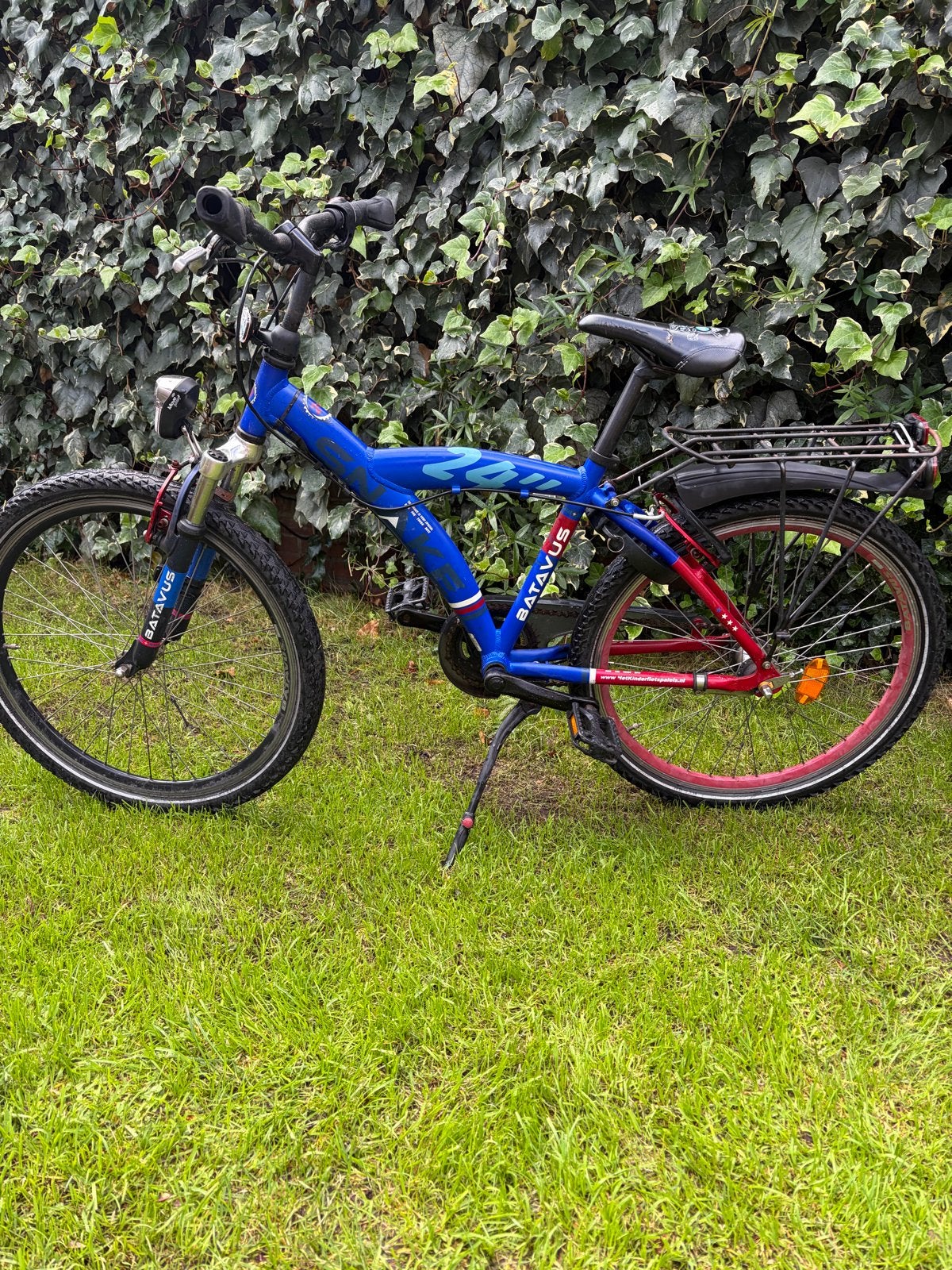 Batavus Shake 24 inch kinderfiets - Blauw/Rood, Ophalen, 20 inch of meer, Gebruikt, Velgrem