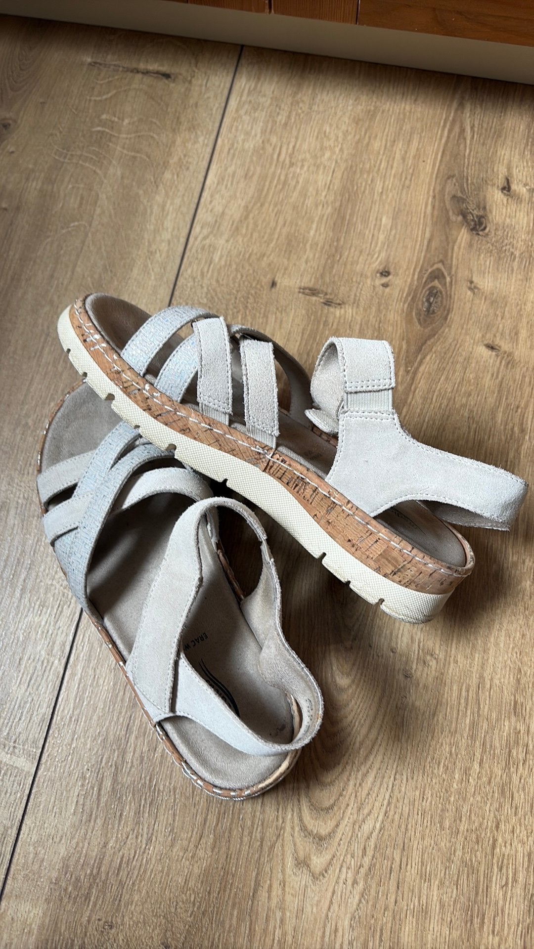 Medicus sandalen - Beige - Maat 37, Beige, Zo goed als nieuw, Sandalen of Muiltjes, Ophalen of Verzenden