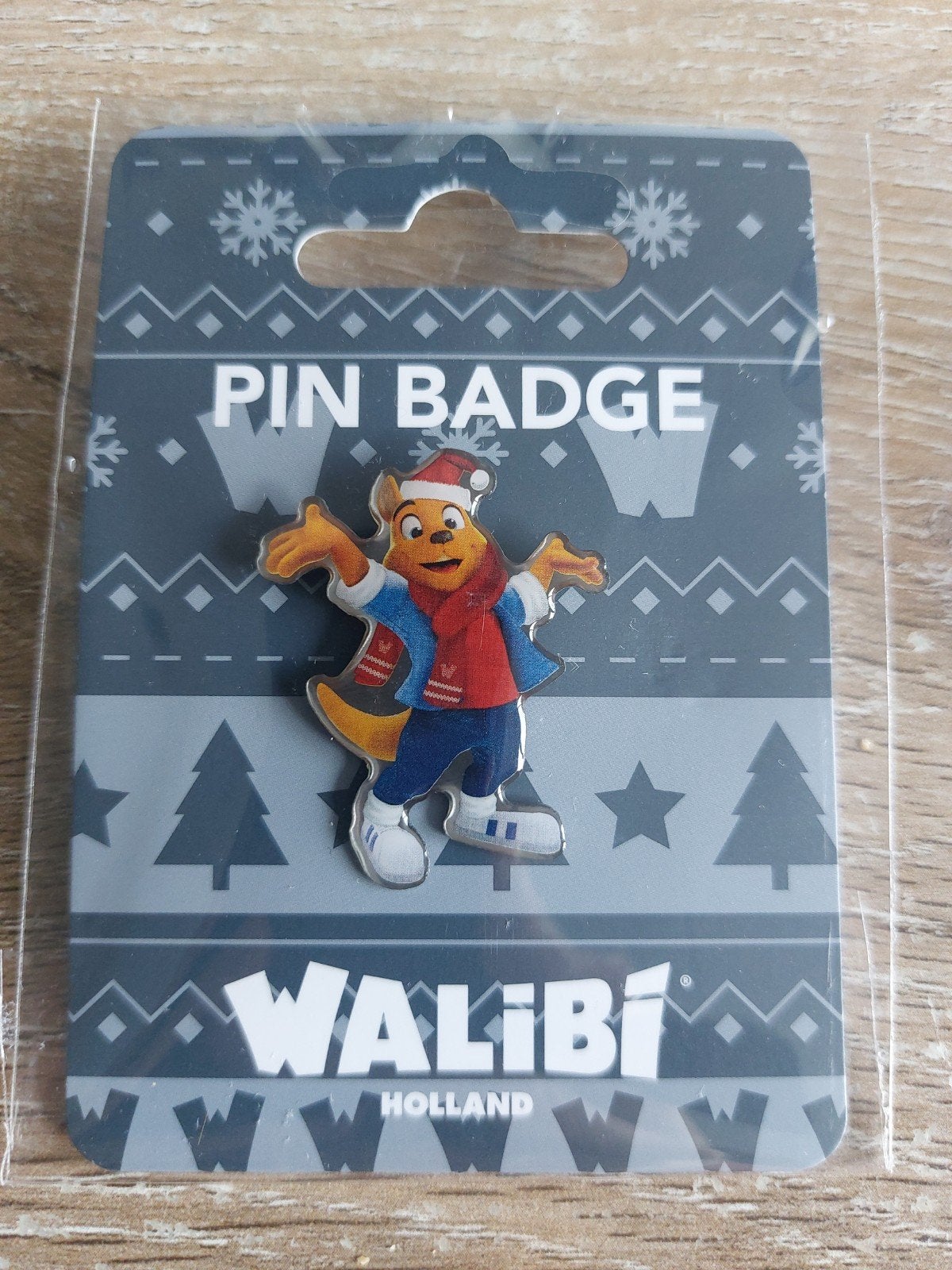 Walibi pin badge speld kerst mascotte bright nights, Verzamelen, Speldjes, Pins en Buttons, Ophalen of Verzenden, Nieuw, Figuurtje