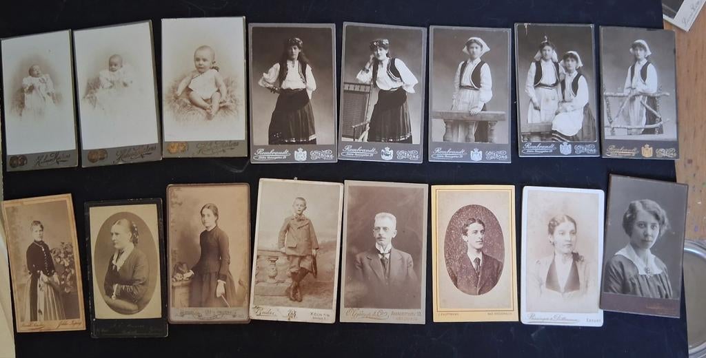 82 CDV Carte de Visite antieke portretfoto's., Ophalen, Voor 1940, Gebruikt, Foto