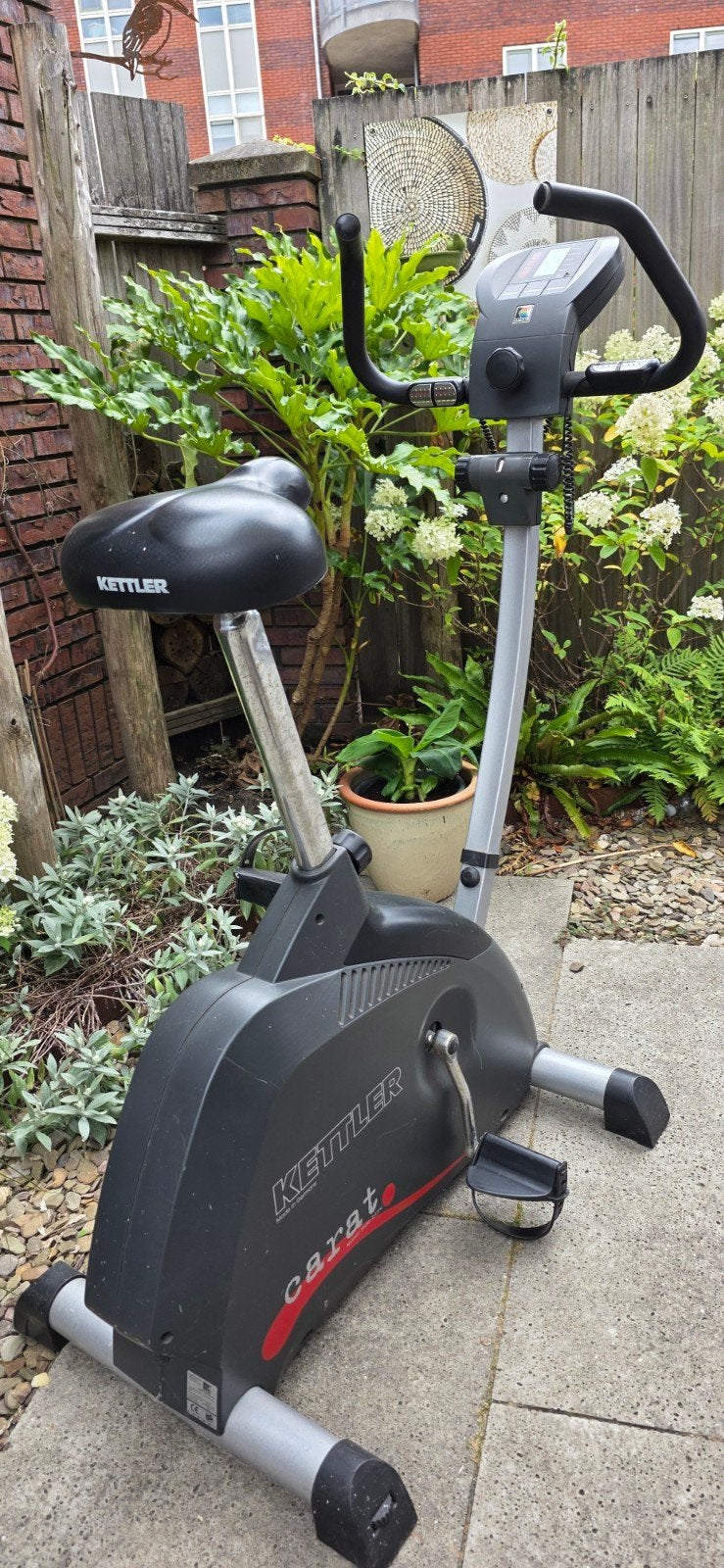 Kettler Carat Hometrainer - Gebruikt maar functioneel, Ophalen, Gebruikt, Metaal, Benen