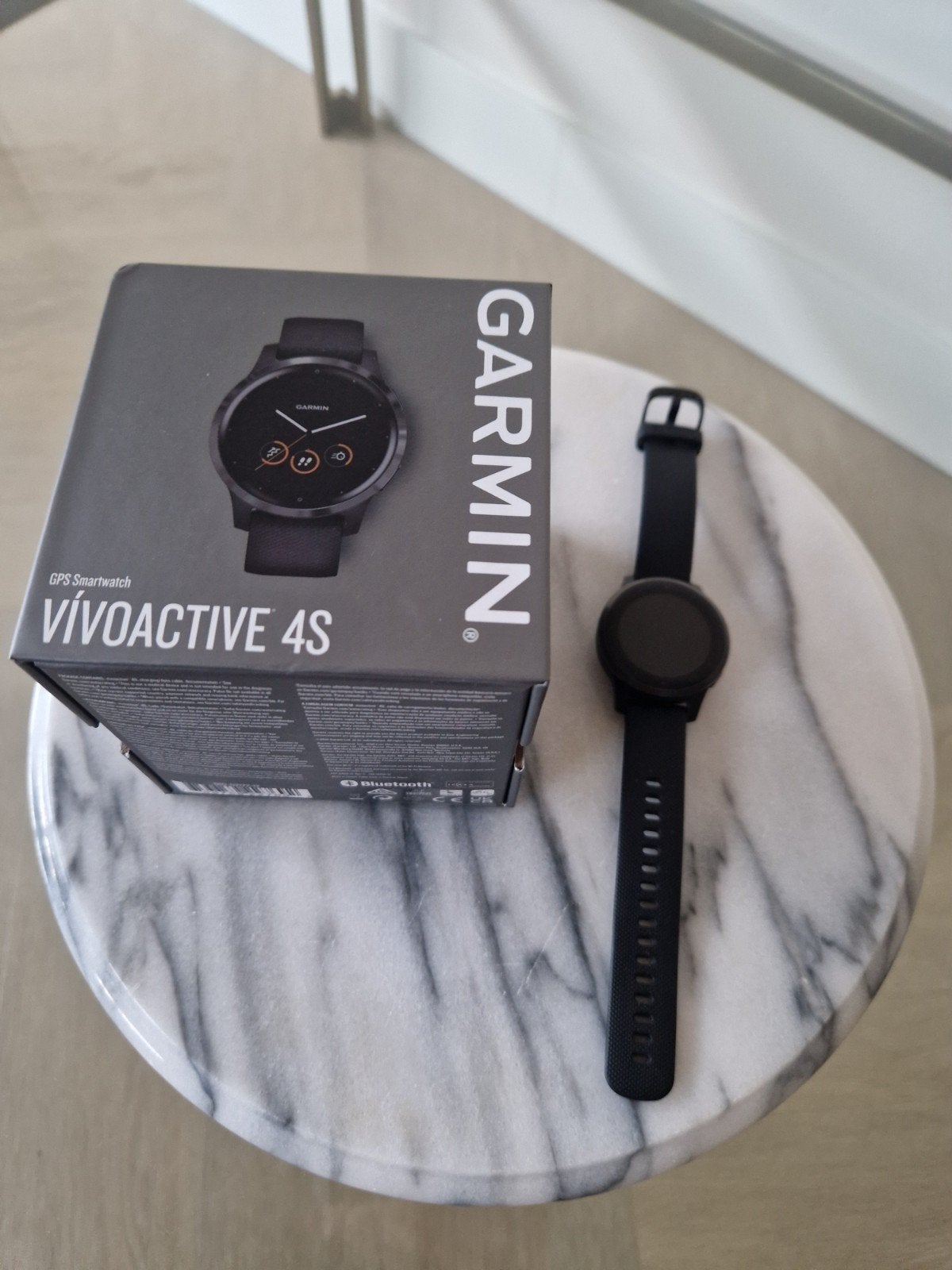Garmin Vivoactive 4S Smartwatch met extra bandjes, Sieraden, Tassen en Uiterlijk, Smartwatches, Zwart, Garmin, Ophalen of Verzenden