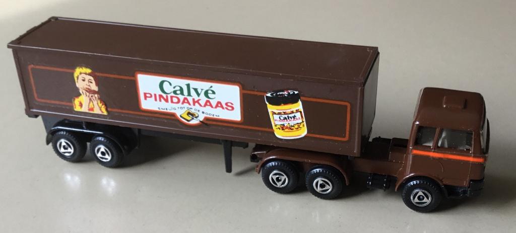 EFSI 1:87 DAF GESLOTEN OPLEGGER " CALVÉ PINDAKAAS ", Ophalen of Verzenden, Zo goed als nieuw, Bus of Vrachtwagen, Efsi