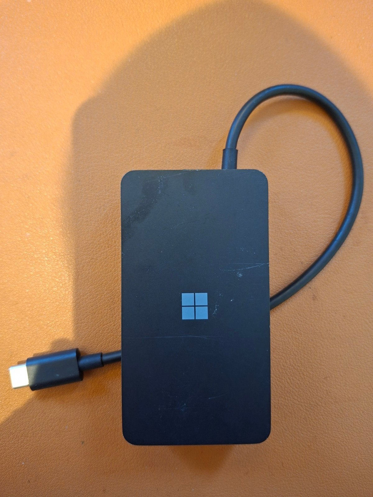Microsoft Surface USB-C Travel Hub, Ophalen of Verzenden, Zo goed als nieuw