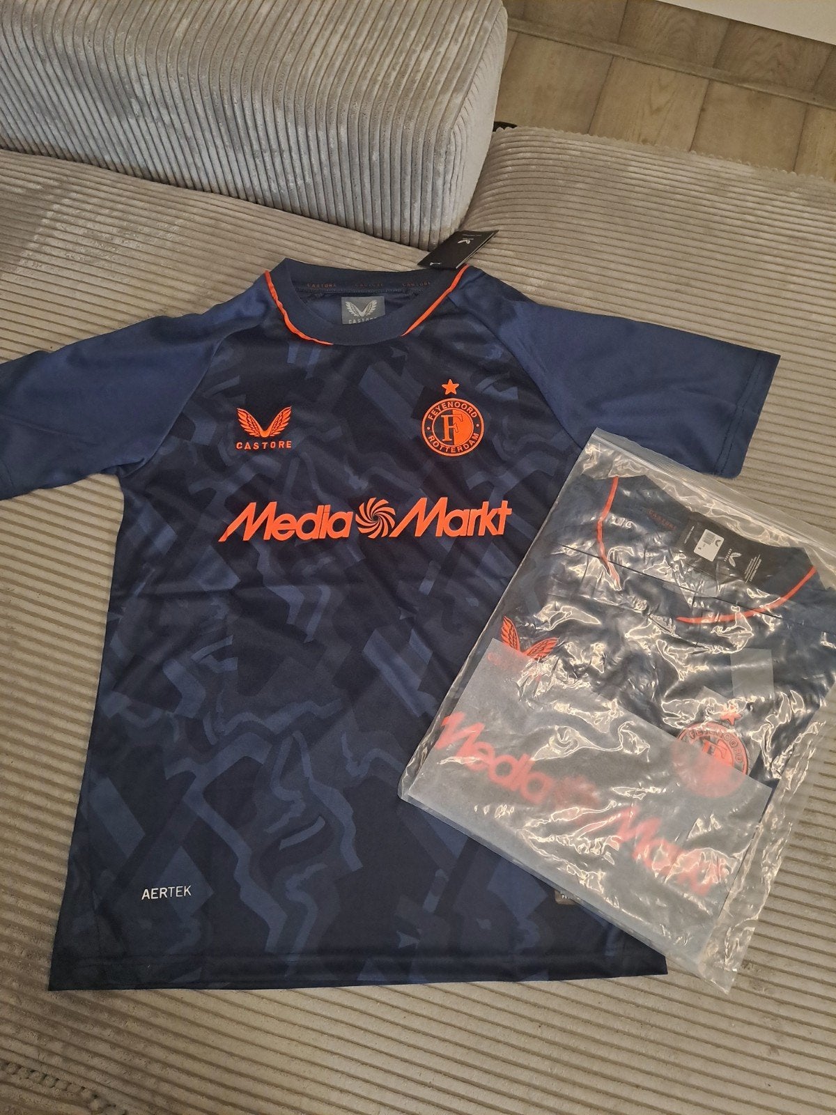 Feyenoord Shirt (3e) Seizoen 26/27 Nieuw! L tot XXL, Maat XL, Ophalen of Verzenden, Nieuw, Shirt