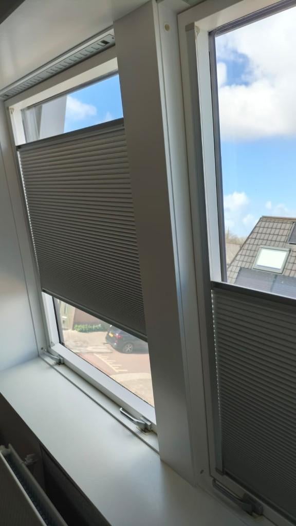 Fakro plisségordijn verduisterend wit 114/140, Ophalen, 100 tot 150 cm, 100 tot 150 cm, Zo goed als nieuw