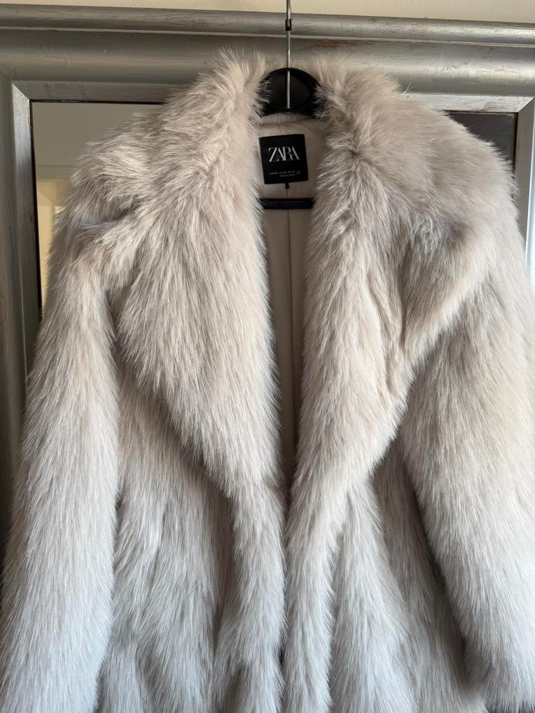 Te koop bontjas, Kleding | Dames, Jassen | Winter, Ophalen of Verzenden, Nieuw, Maat 38/40 (M), Wit