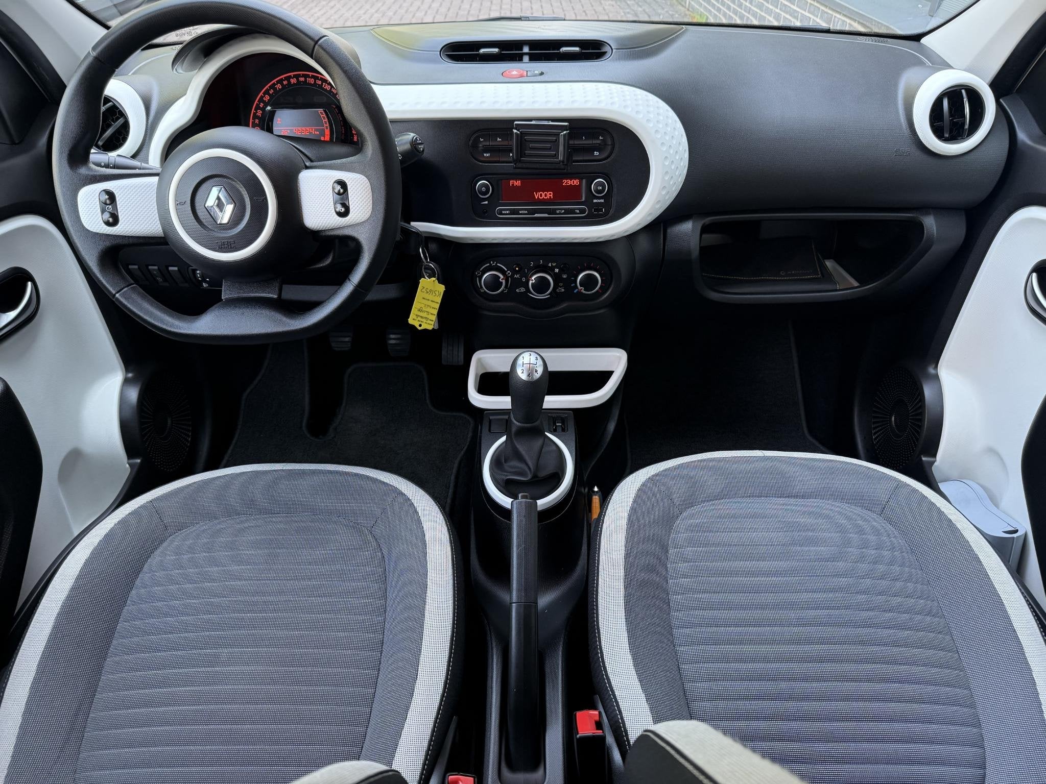 Renault Twingo 1.0 SCe Collection / Dealer Onderhouden / 1st, Auto's, Renault, Gebruikt, Euro 6, 840 kg, 4 stoelen