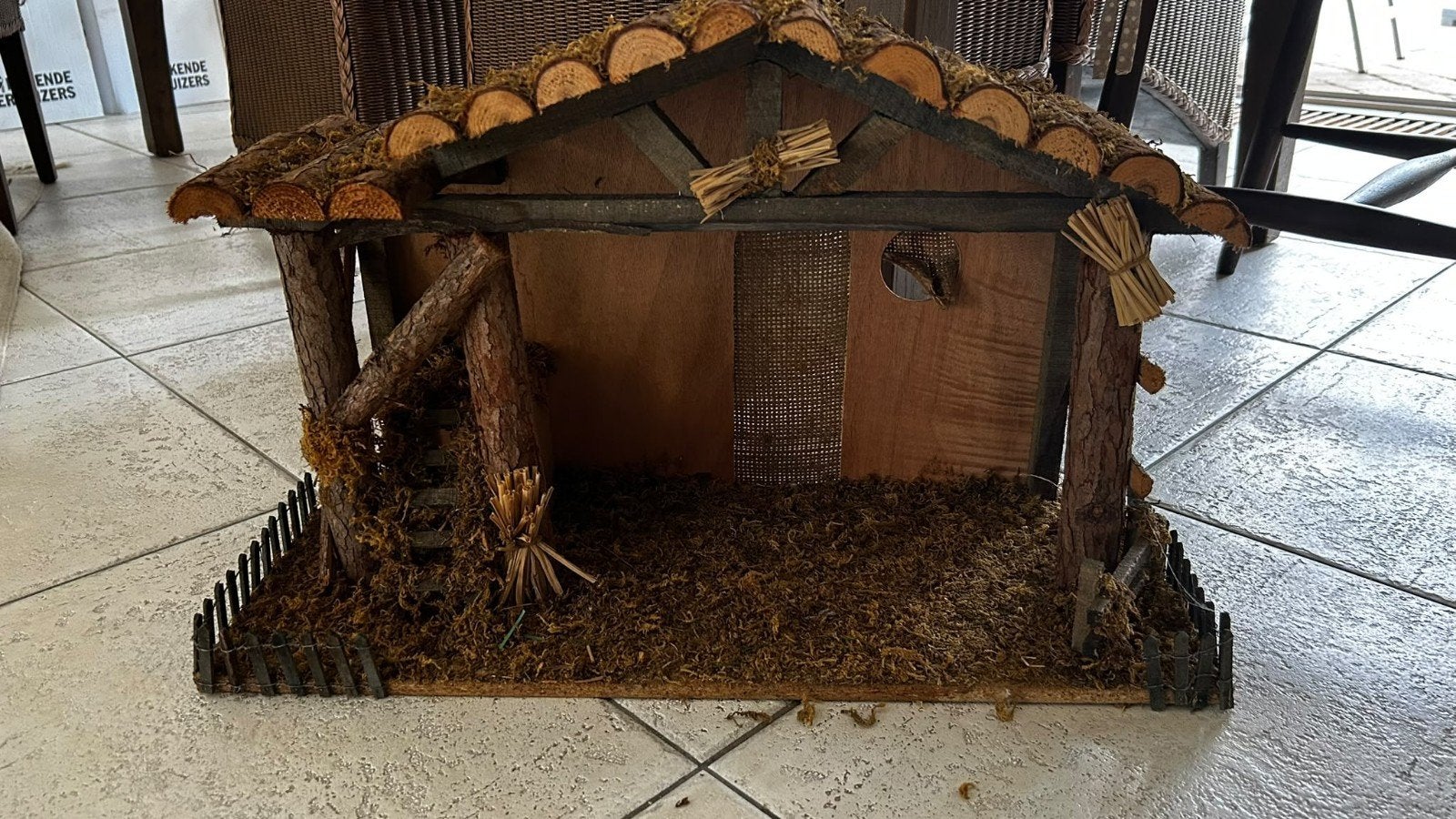 Kerststal van hout en mos - Handgemaakt, Ophalen, Hout, Gebruikt, Landelijk