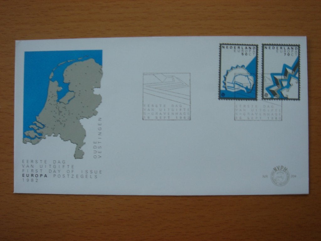 NVPH 204  1e Dag-enveloppe Europa 1982 –, Ophalen of Verzenden, Onbeschreven, Nederland