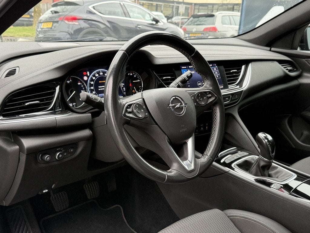 Opel Insignia Sports Tourer BWJ 2021 | 1.5 CDTI 123PK Busine, Auto's, Opel, Voorwielaandrijving, Gebruikt, Leder en Stof, Origineel Nederlands